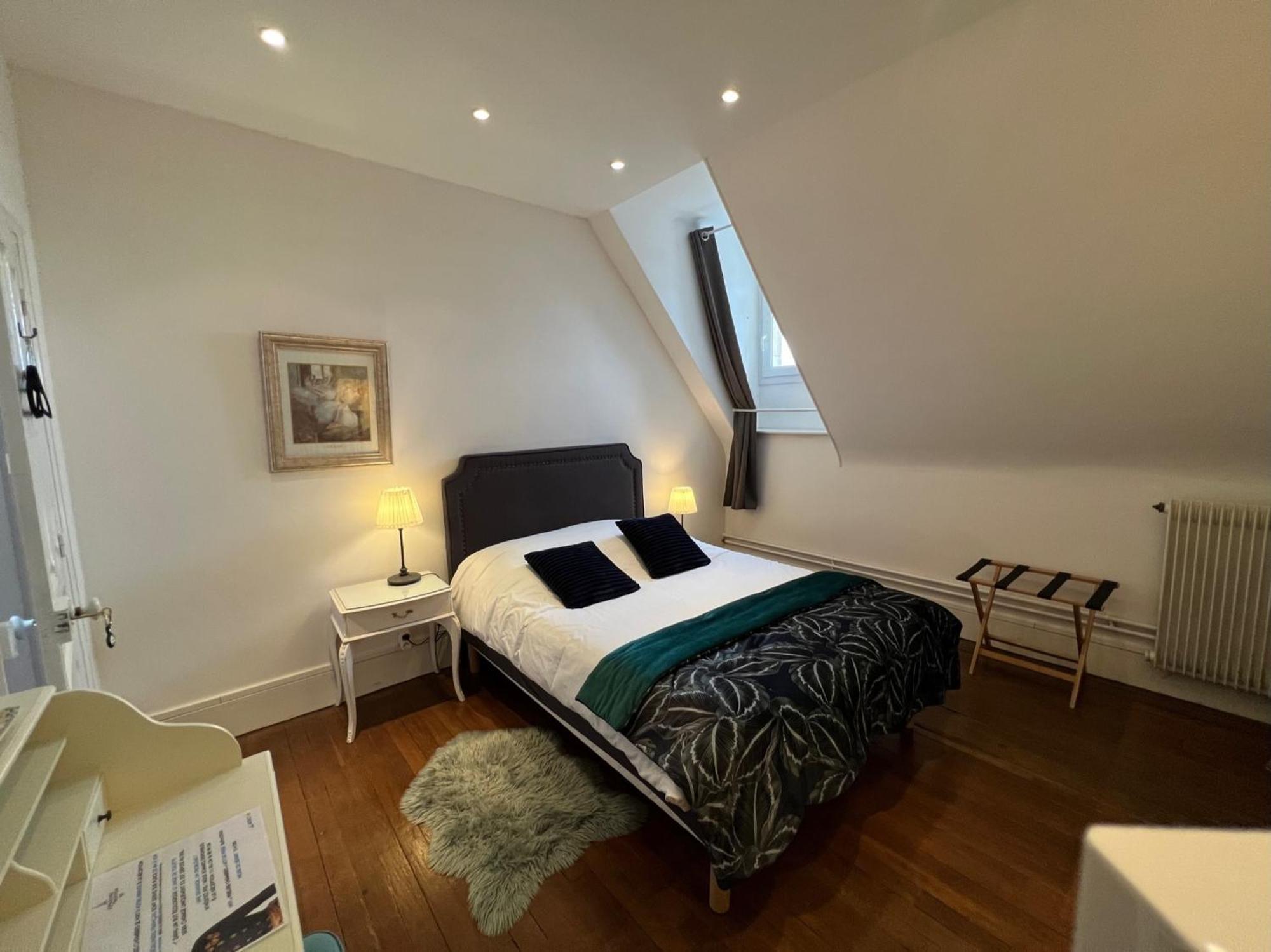 Le Prieure De Buffon Acomodação com café da manhã Quarto foto